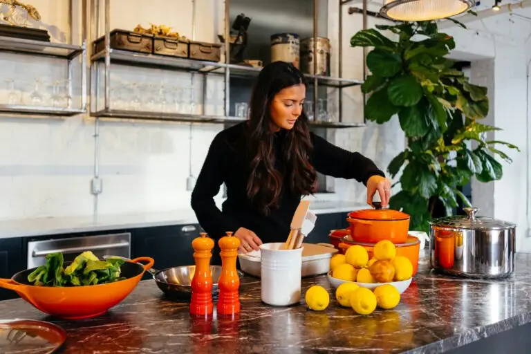 How to Incorporate Soapstone Countertops In Your Kitchen